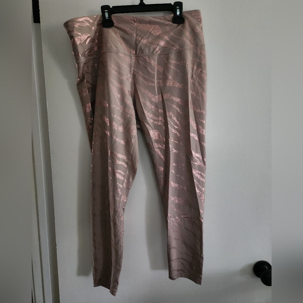 Calia By Carrie Underwood High Rise 7/8 Leggings Pink Animal Print Size XXL